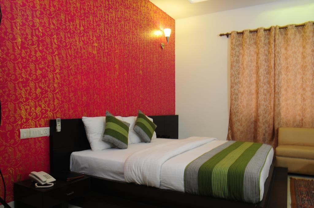 Airport Hotel Daya Capitol 新德里 外观 照片