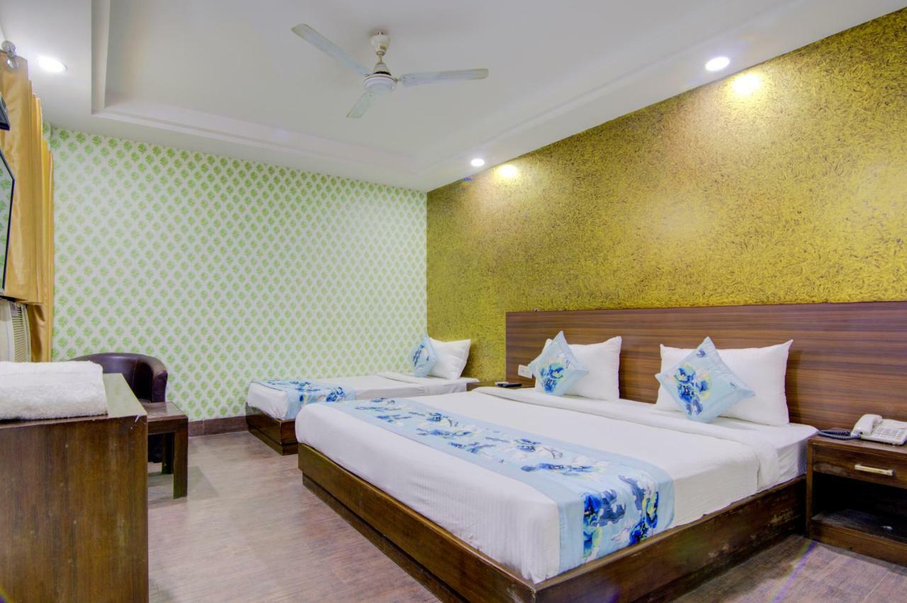 Airport Hotel Daya Capitol 新德里 外观 照片