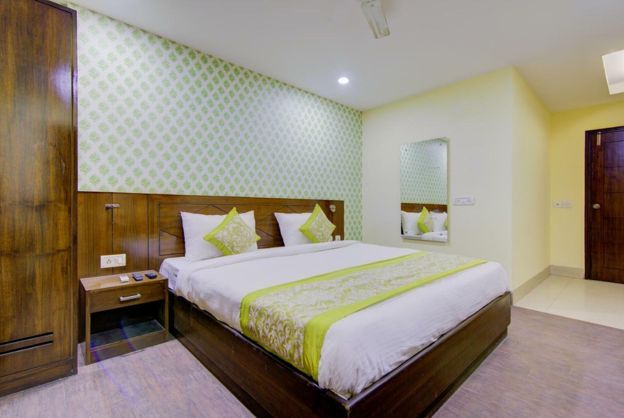 Airport Hotel Daya Capitol 新德里 外观 照片